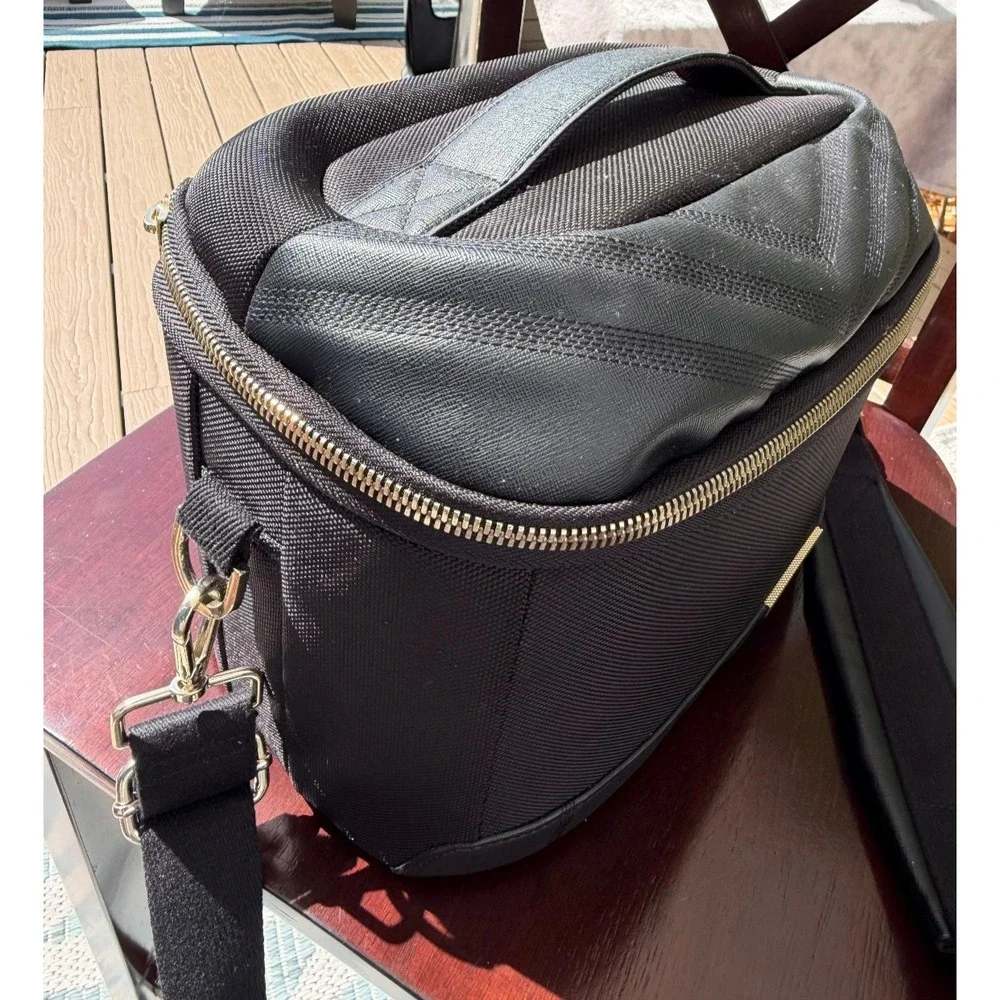 Case Vanity Train Ted Baker London Black Gold Hardside Trolley Strap Cosmetic